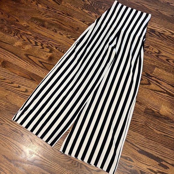 NWT Norma Kamali High Waist Pleat Wide Leg Pant Stripes Black and White size XS - Picture 6 of 6